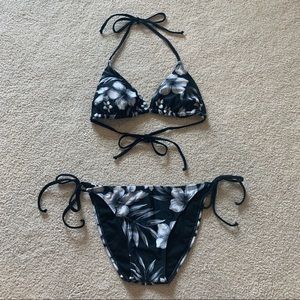 Black and white floral bikini set